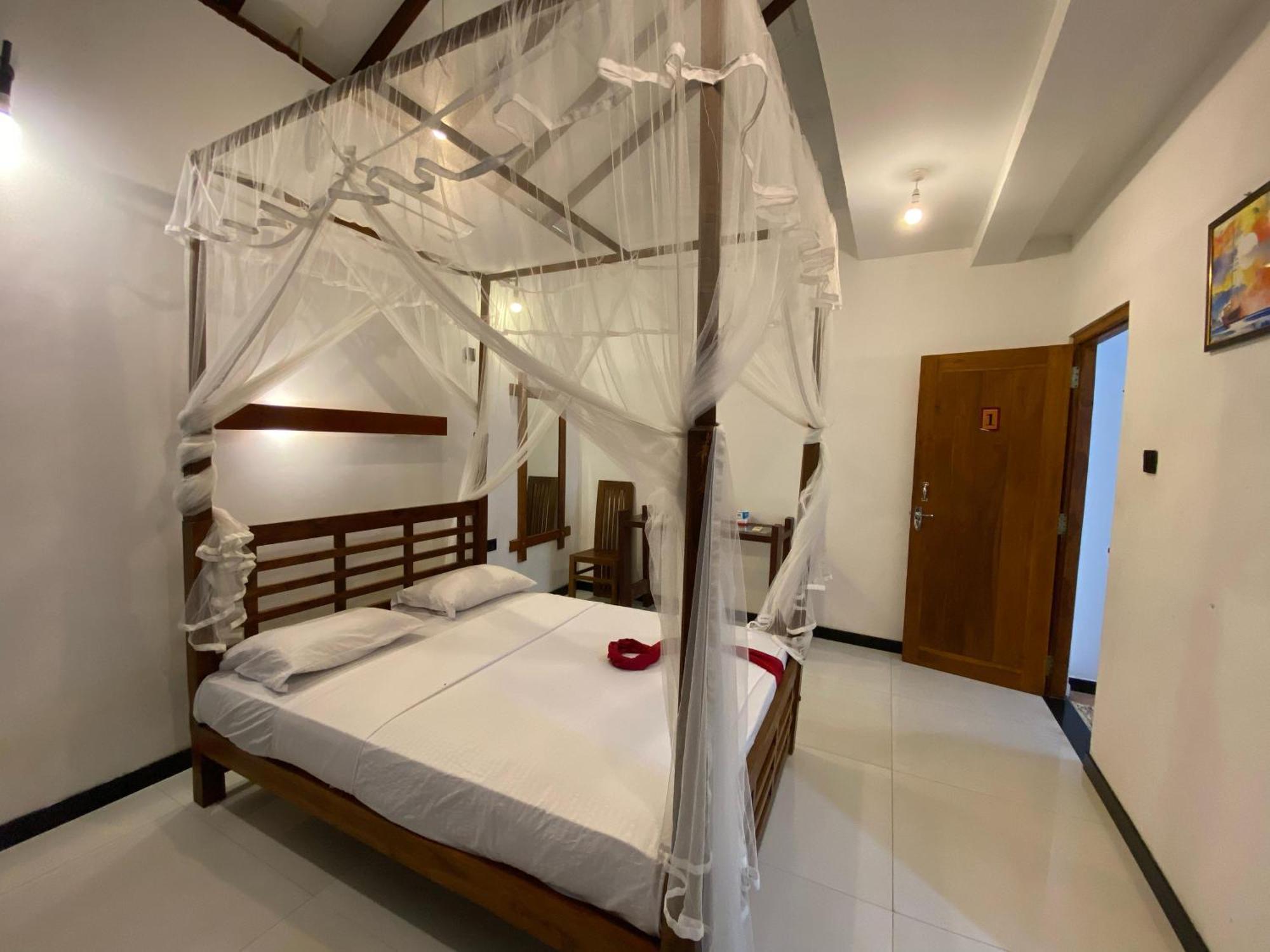 Sigiri Holiday Bungalow Sigiriya Bagian luar foto