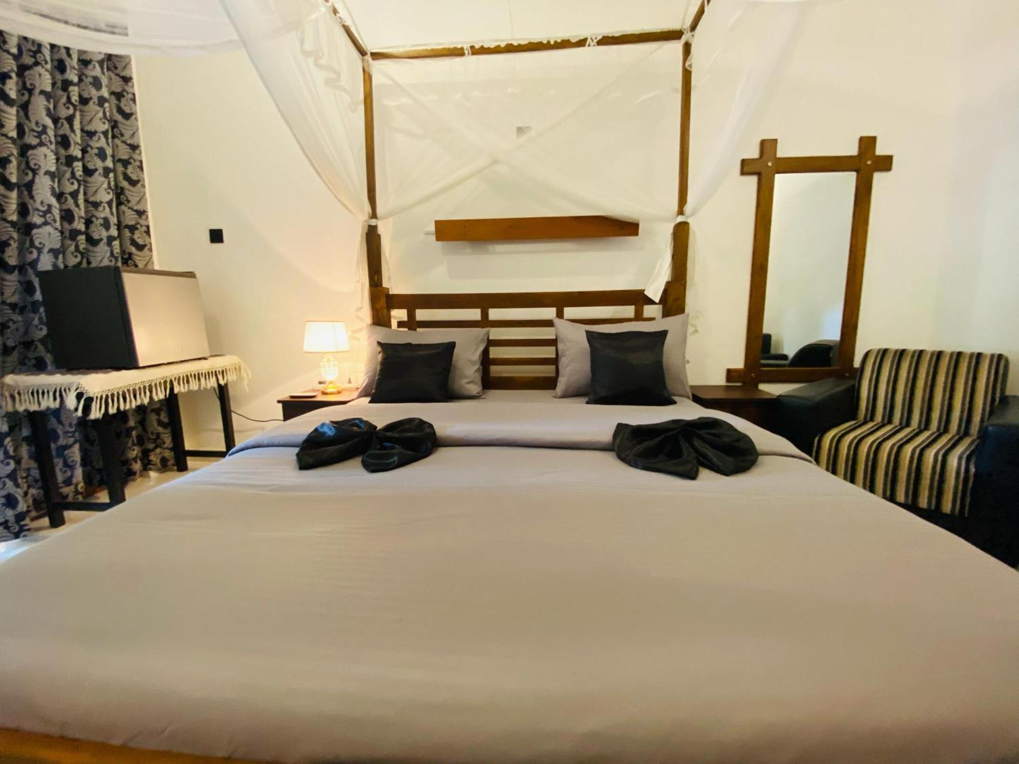Sigiri Holiday Bungalow Sigiriya Bagian luar foto