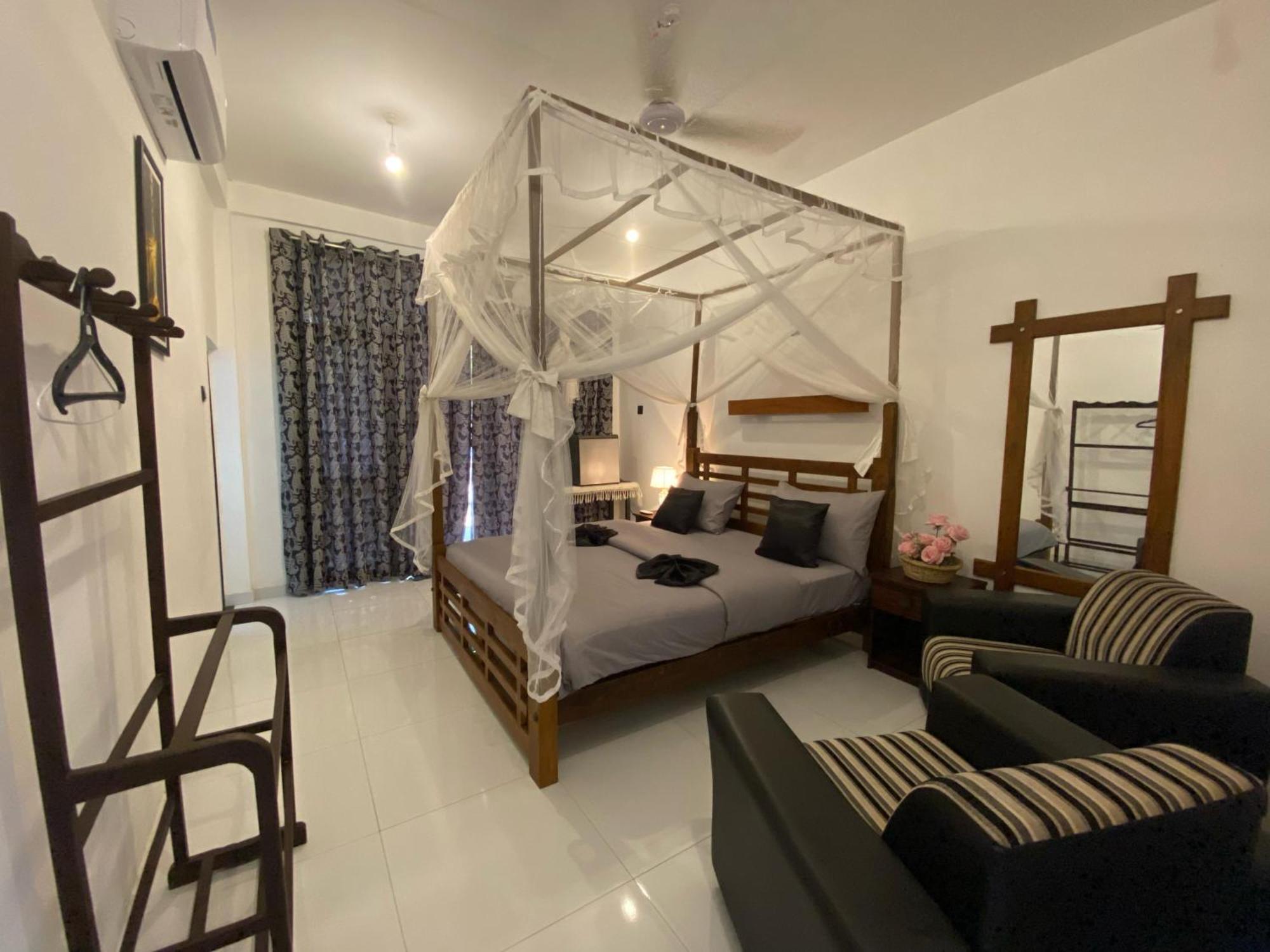 Sigiri Holiday Bungalow Sigiriya Bagian luar foto